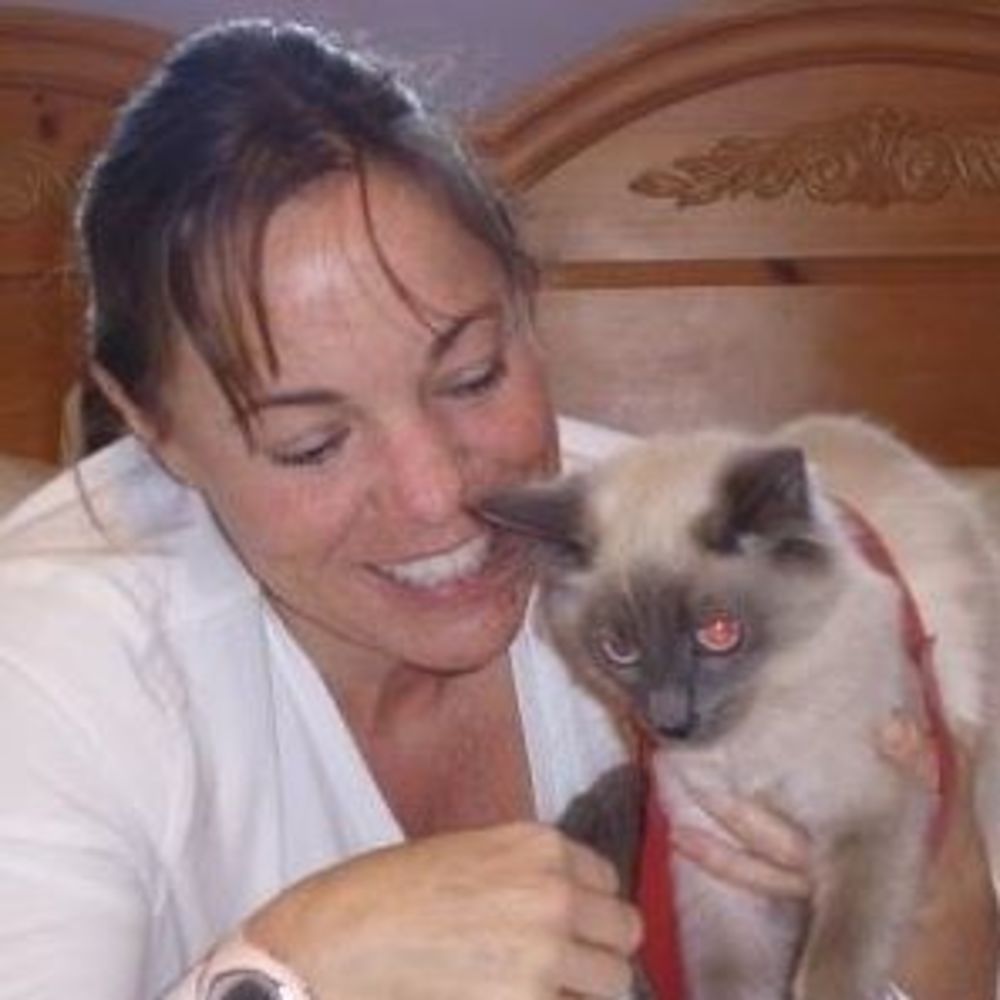 Meet your Posher, Carol